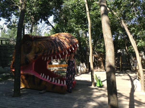 Сафари парк. Парк Динозавров