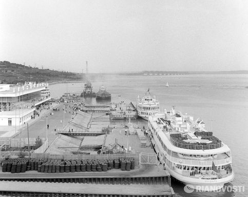Ульяновск. 1 июня 1968 года. Порт на реке Волге