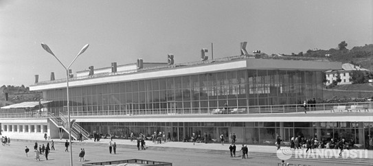 Ульяновск. 1 августа 1970. Здание речного вокзала в Ульяновске