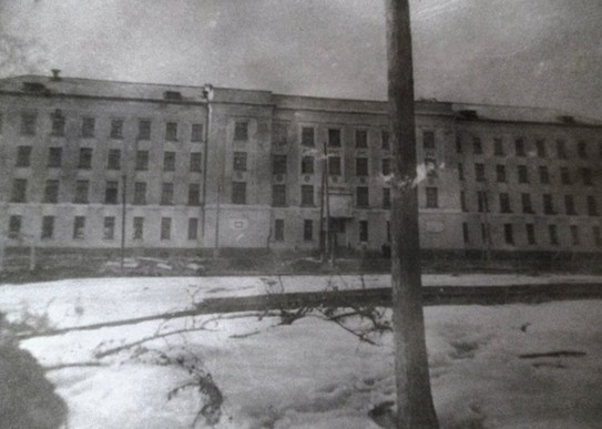 Школа-интернат 7, возле завода ЖБИ (Советская Гавань)