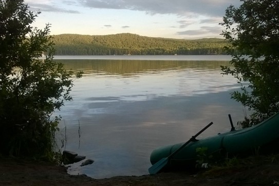 Вид на озеро с места стоянки