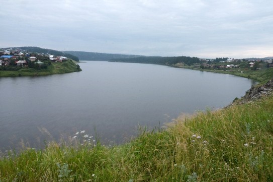 Городской пруд на реке Нязя