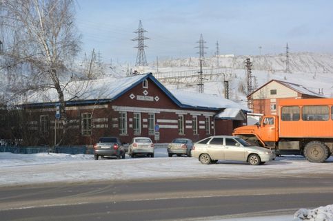 Ж/д вокзал станции Сатка
