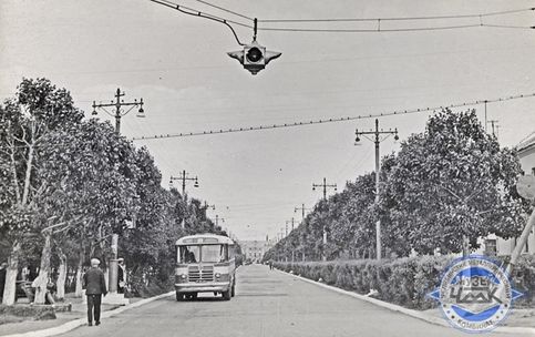 Улица Мира, автобус ЗиС-158. 1960-е гг