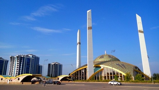 Мечеть им. Аймани-Хаджи Кадыровой