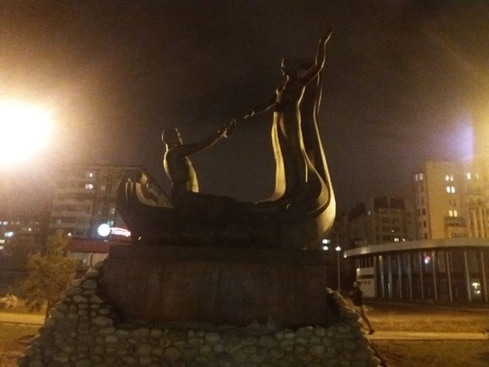Скульптура Северский Донец и Везелица