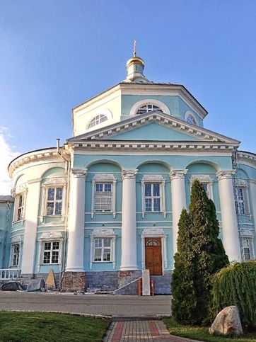 Алексеевский храм в Алексеево-Акатовом монастыре, июль 2021