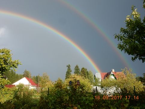 Двойная радуга после дождя