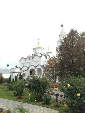 Г. Суздаль - город музей. Покровский монастырь, был основан в 1364 году суздальско-нижегородским князем. Собор Покрова Пресвятой Богородицы