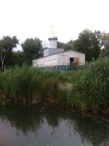 Плавающая церковь