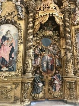 Главная достопримечательность монастыря  великолепный резной золоченый иконостас Троицкого собора, один из красивейших в Устюге. Его возведение продолжалось восемь лет (с 1776 по 1784 год) на пожертвования устюжан.