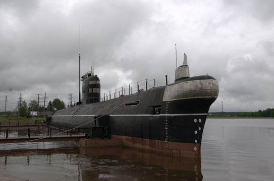 С утра экскурсия по подводной лодке Б-440 в городе Вытегра