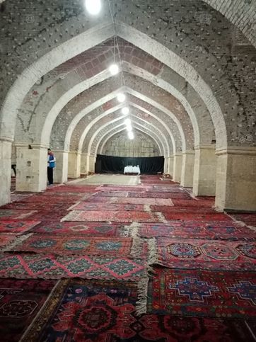 Старинная мечеть, идт подготовка к реставрации