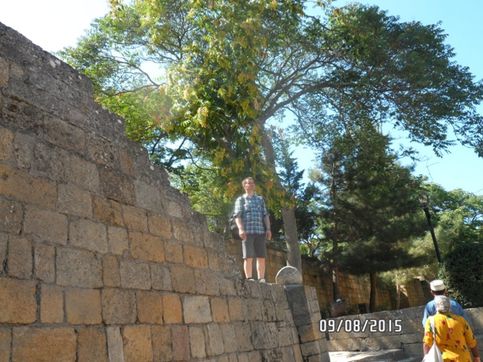 Нарын-кала Стена внутри крепости