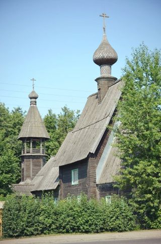 Церковь Успения Пресвятой Богородицы. Деревянная церковь клетского типа построена на рубеже XVII-XVIII веков
