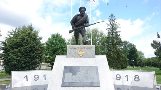 Памятник Штыковая атака, Гусев (Гумбиннен)