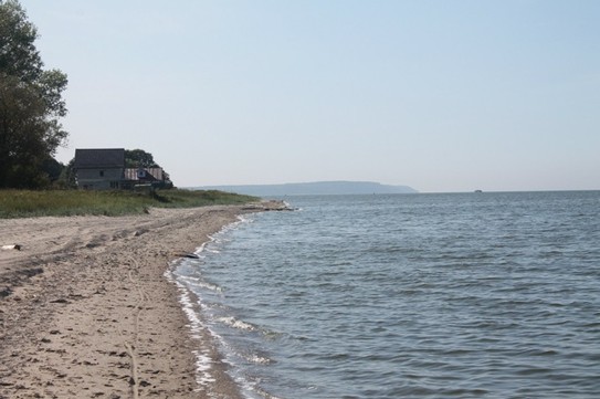 Калининградский залив в районе песчаного карьера