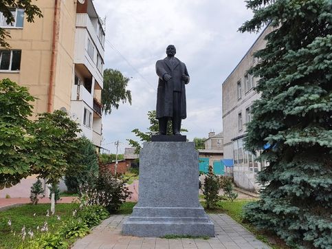 Памятник В. И. Ленину, Неман (Рагнит), Калининградская область