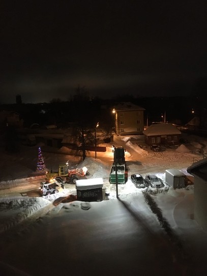 Так убирают снег на ул. ОПХ Ермолино, когда все спят