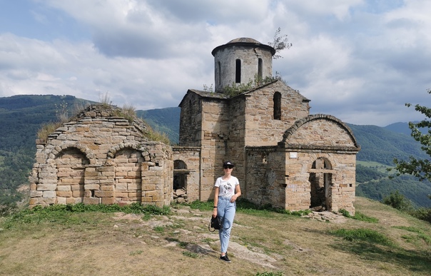 Сентинский храмхристианский храм, возведнный в 965 году