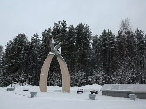 Костомукша. Памятник павшим за Родину