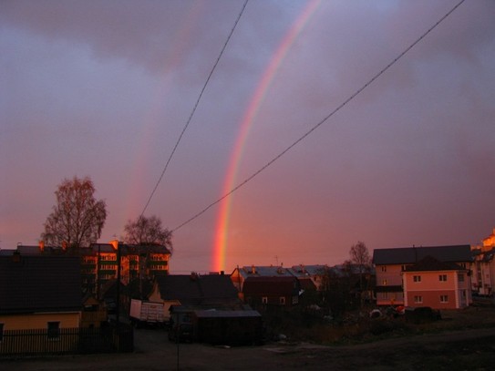 Двойная радуга над Ключевой 29 апреля 2014. Время 21:30