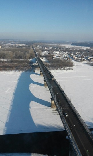Мост через Вятку г. Киров с высоты птичьего полета