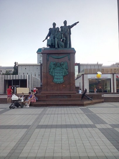 Памятник основателям г. Новороссийска