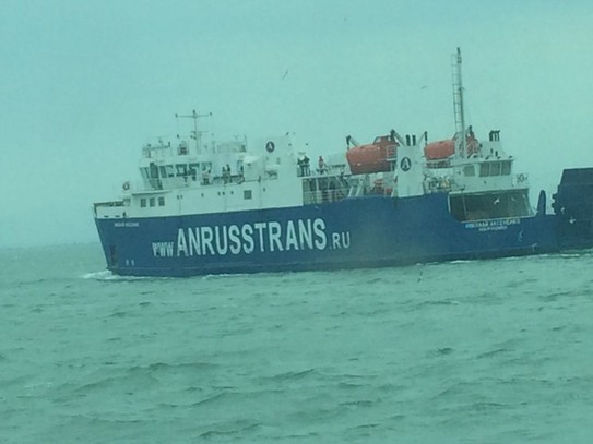 Вот на таких паромах и происходит переправа из порта Кавказ в порт Крым