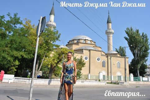 Мечеть Джума-Джами является самым большим мусульманским храмом в Крыму, а также памятником архитектуры XVI века