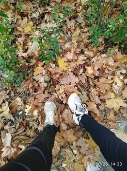 Осеньпошуршать листвой
