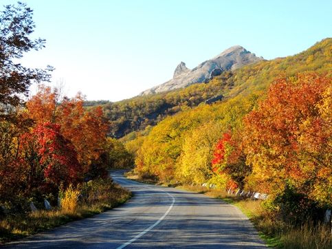 2013 год, октябрь. Осень в Крыму. Вид на гору Носорог