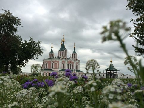 Свято- успенский Долматовский монастырь