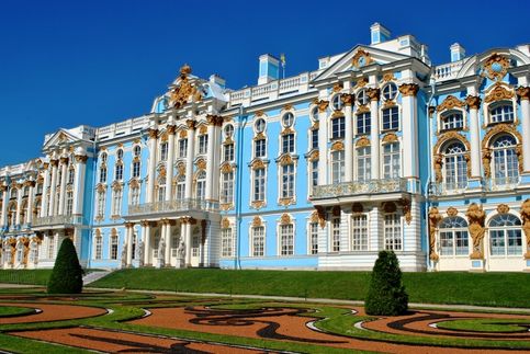Екатерининский дворец-летняя парадная резиденция российских императоров