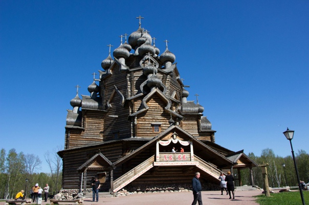 Покровский собор в Невском лесопарке
