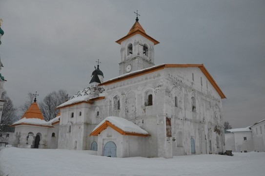 Александро-Свирский монастырь - Покровская церковь