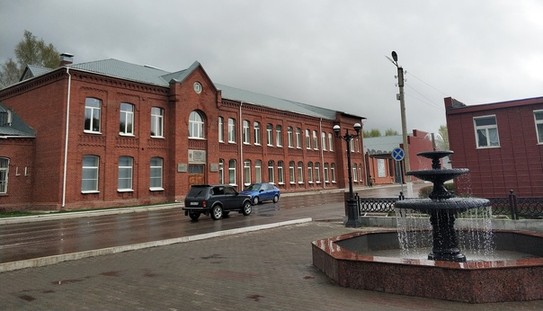 Старое здание Белорецкого завода исправно действует