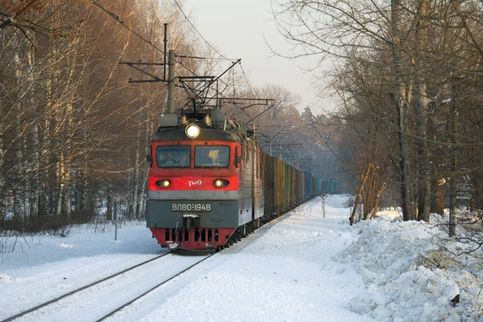 ВЛ80Т-1948 с грузовым поездом на перегоне Краснозаринский - Волжск