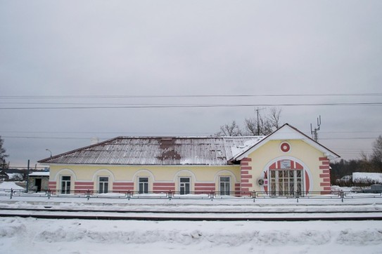 Вокзал станции Куяр