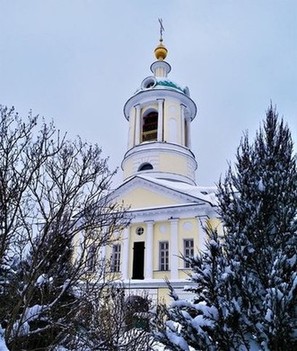 В подмосковном городе Видное и его окрестностях в январе 2022 года... Наибольший интерес представляют собой надвратная церковь-колокольня святых ворот.