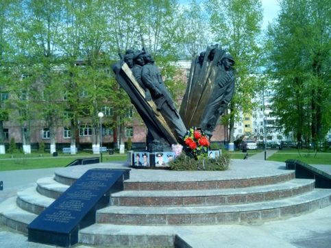 Памятник воинам, погибших в современных конфликтах