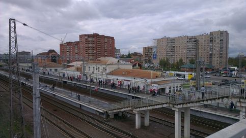 Ж/д вокзал Павловский Посад, вид с пешеходного моста (сентябрь 2013)