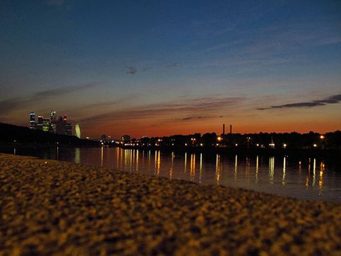 02:30 Москва-сити, Лужнецкая набережная с Воробьевской набережной. Так мы встречали московский рассвет