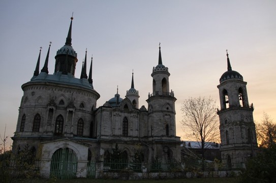 Православная церковь, построенная в готическом стиле