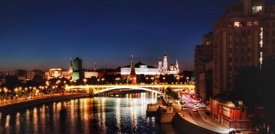 Покататься по ночной Москве на самокатах и встретить летний рассвет Done