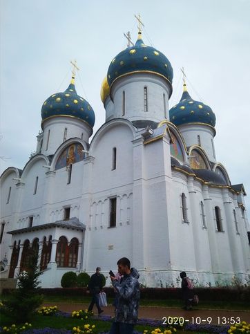 С 1559 по 1585 год строится массивный Успенский собор, прообразом которого является Успенский собор Московского Кремля