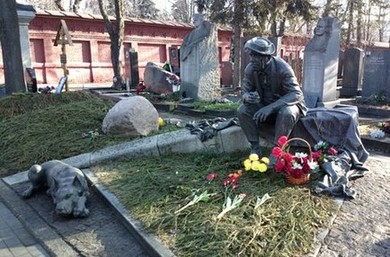 Новодевичье кладбище. Ю. Никулин