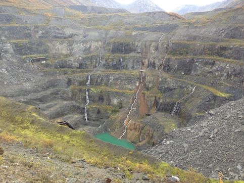 Карьер кировского рудника