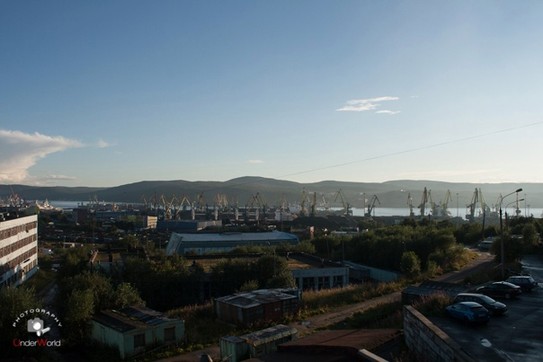 Мурманск. Вид на Мурманский морской торговый порт
