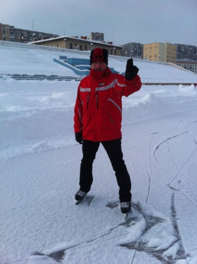 СК Стадион г. Североморск-первая проба льда.